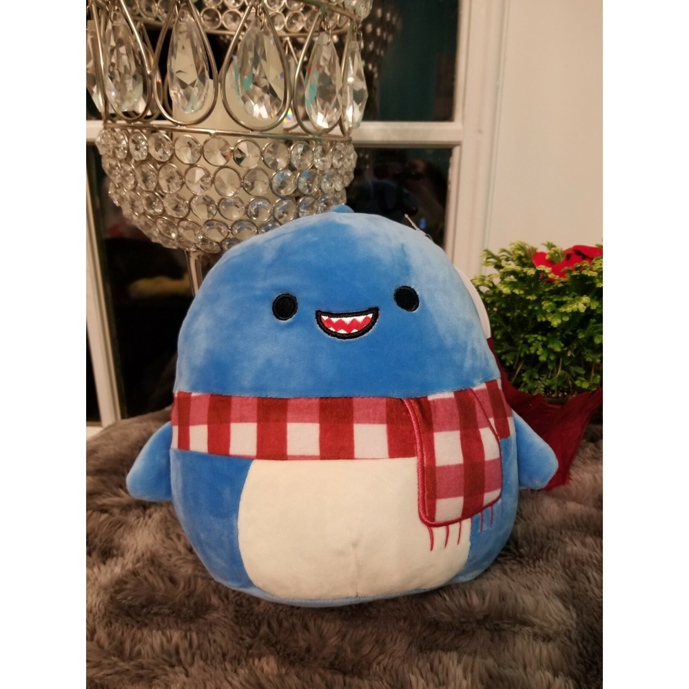 NWT Squishmallow 8" Rey the Blue Shark W/ Red Scarf Christmas HTF  Kellytoy 2021